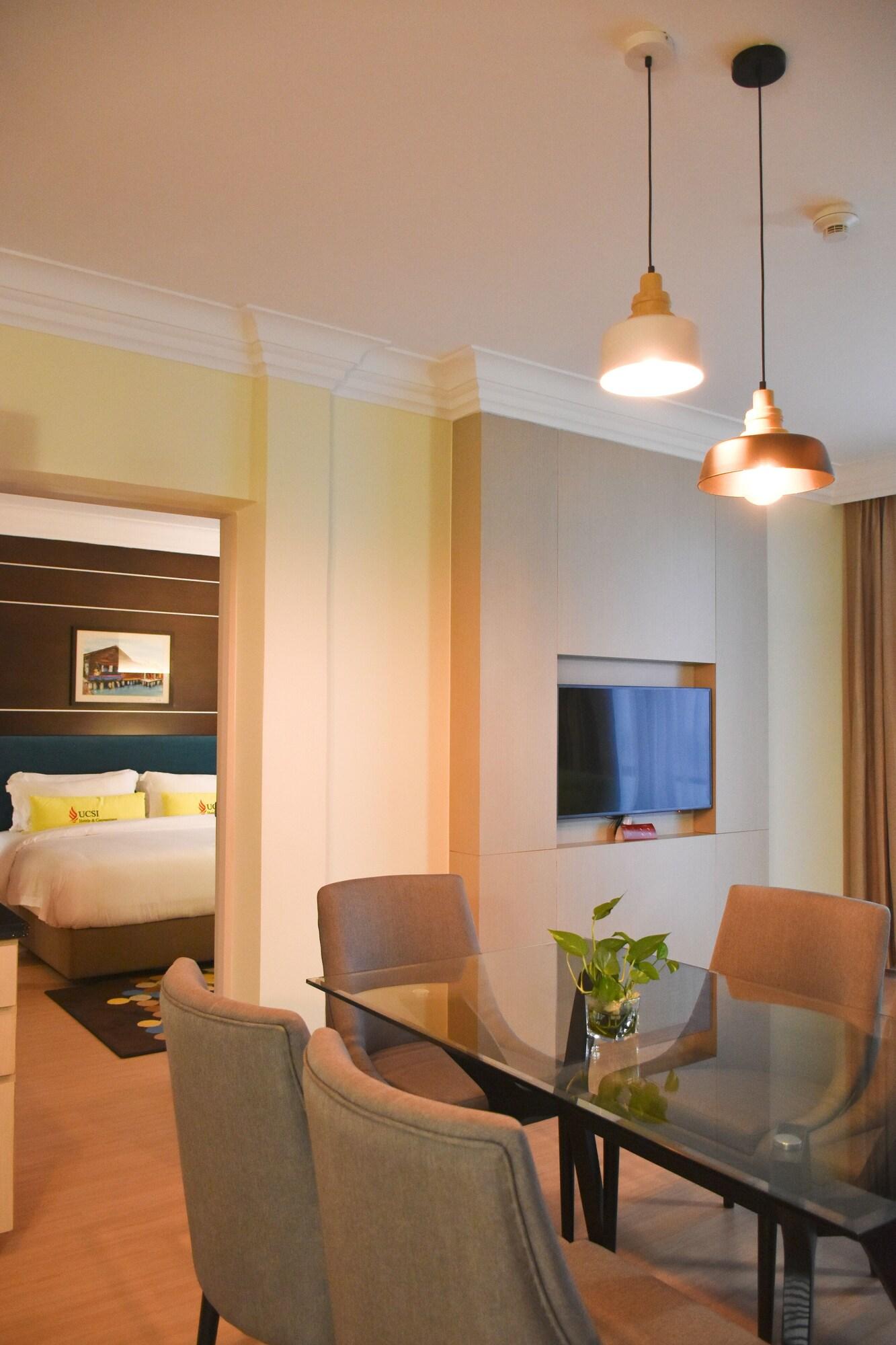 Ucsi Hotel Kuching Extérieur photo