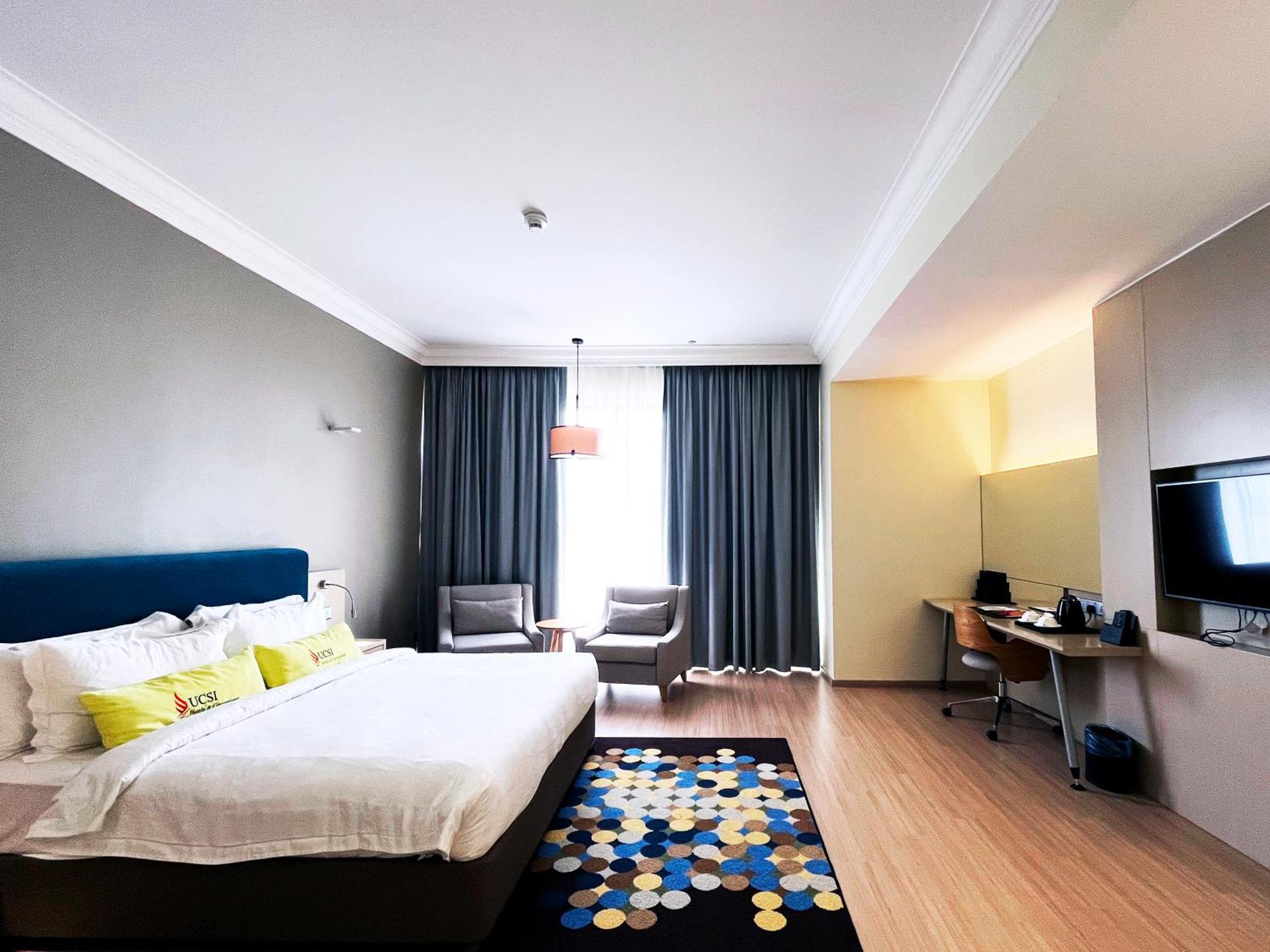 Ucsi Hotel Kuching Extérieur photo