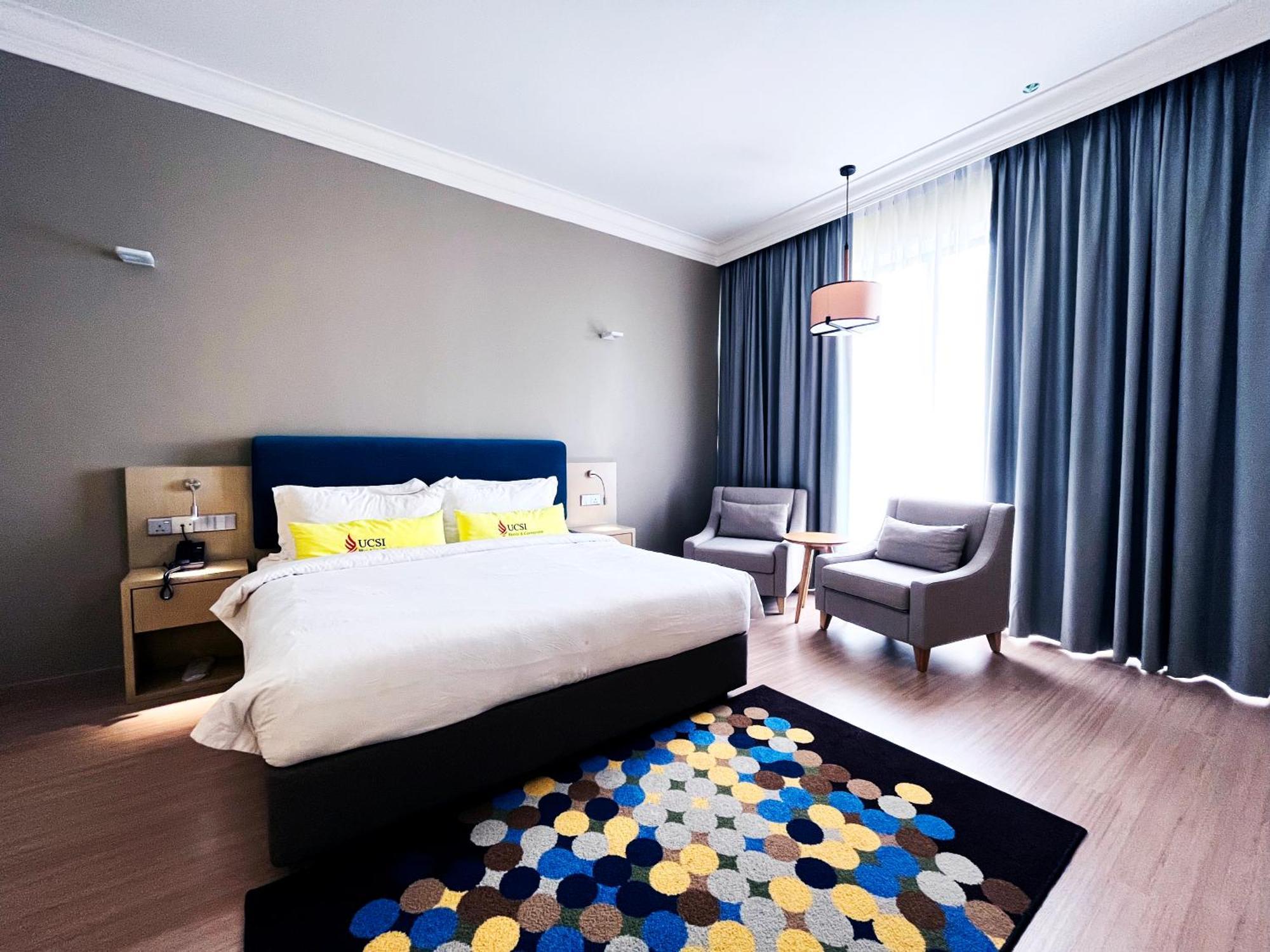 Ucsi Hotel Kuching Extérieur photo